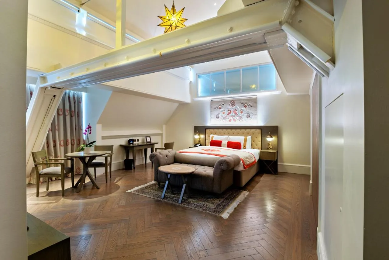 Lalit Suite